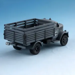 1/72 Scale WWII German Opel Transport Truck Model 6 Sf99b5e9032e644018061114a5e28798dB