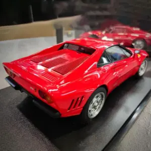 Ferrari 288 GTO 1/18 Scale Model Replica 7 Sf9cd108061e44ac4bf9e31a7f7c49dcfM