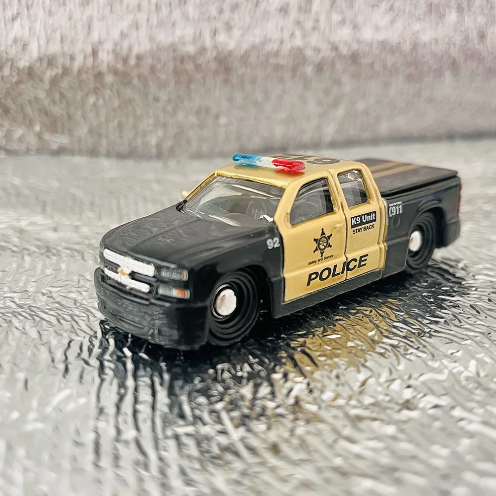 Detailed 1:64 Die-Cast 2004 Chevy Silverado SS Model 1 Detailed 1:64 Die-Cast 2004 Chevy Silverado SS Model