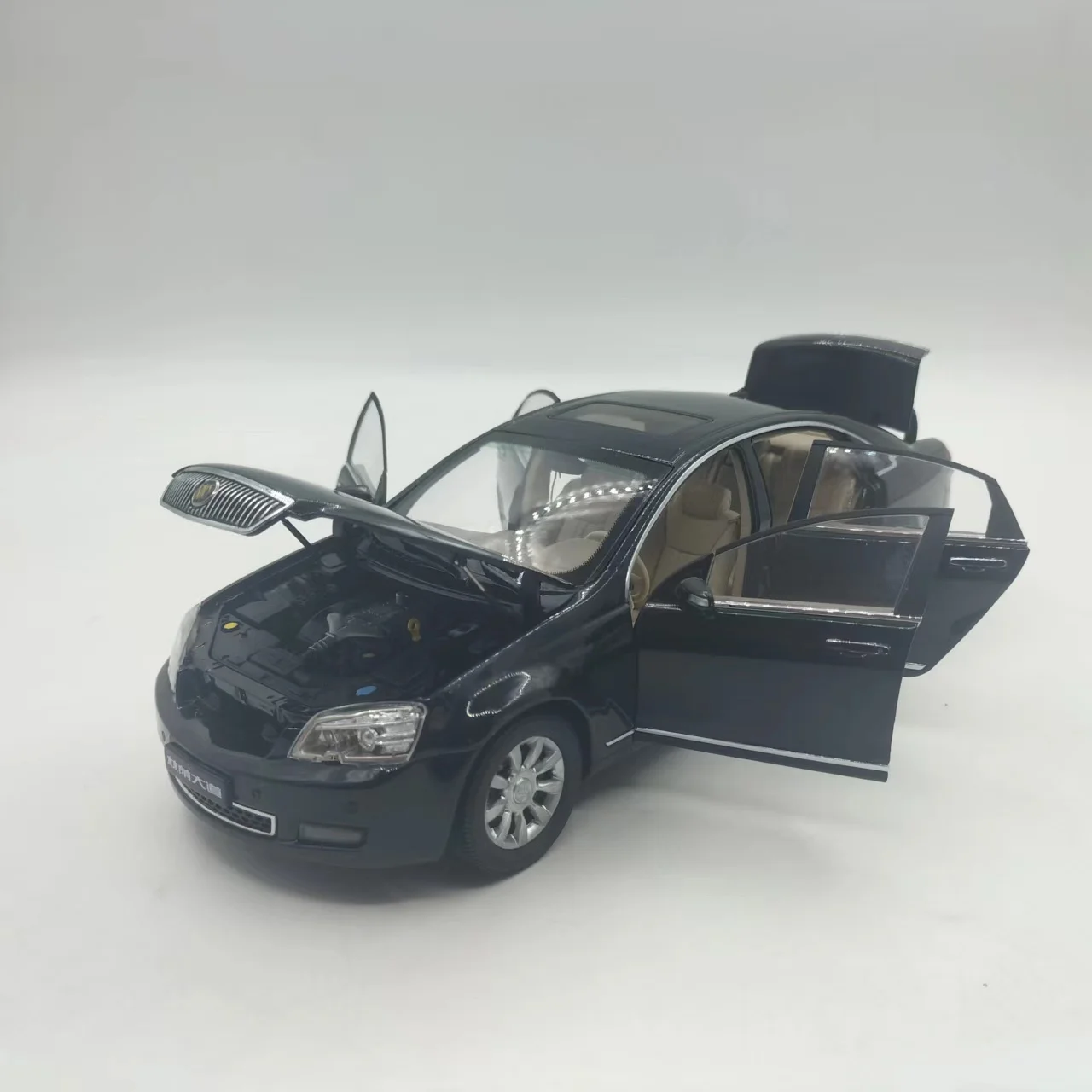 Black Shanghai GM Bui Sedan Model 1:18 Scale 6 Black Shanghai GM Bui Sedan Model 1:18 Scale - Image 6