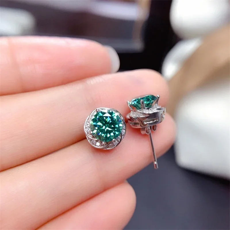 Green Zircon Flower Earrings for Women 4 Green Zircon Flower Earrings for Women - Image 4