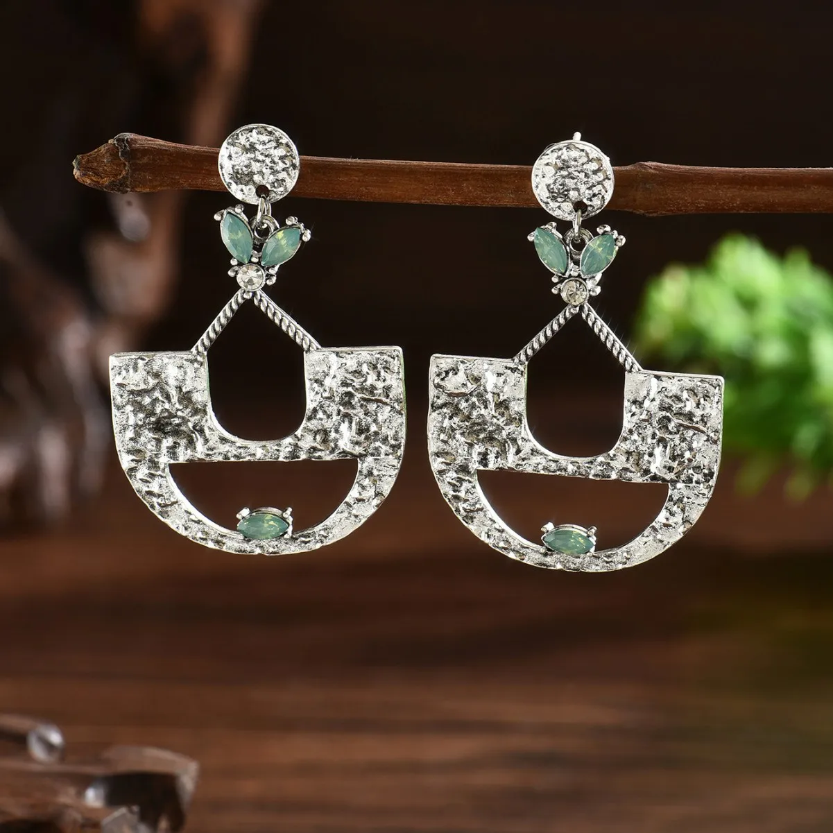 Vintage Green Stone Drop Earrings for Women 4 Vintage Green Stone Drop Earrings for Women - Image 4