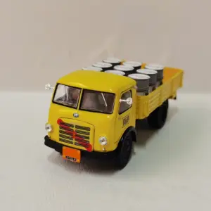 OM Leoncino 1:43 Scale Die-Cast Model