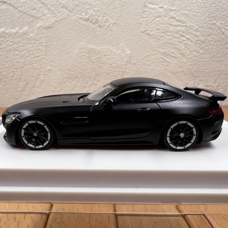 1:64 Scale GTR Supercar Diecast Model 9 1:64 Scale GTR Supercar Diecast Model - Image 9