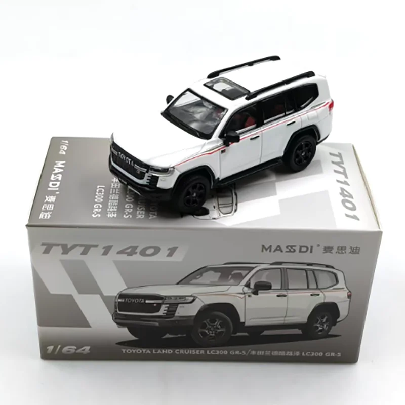 1/64 Scale Land Cruiser LC300 Model 7 1/64 Scale Land Cruiser LC300 Model - Image 7