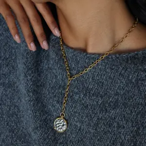 Sfb3a9abea77a43f4ab37640ad9a40637L