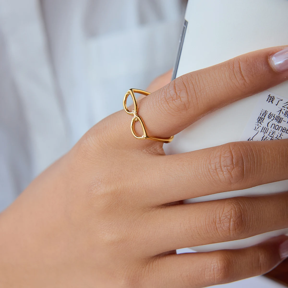 Gold Sunglasses-Shaped Stainless Steel Ring 4 Gold Sunglasses-Shaped Stainless Steel Ring - Image 4