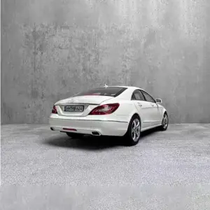 Mercedes-Benz CLS 1:18 Scale Model White 11 Sfbb8410091474702b9187fe9fcba44d4r