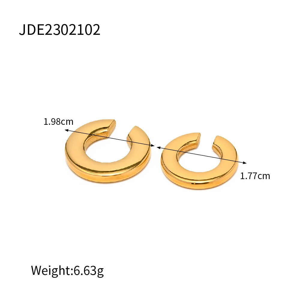 Gold Stainless Steel Clip Earrings Model JDE2302102 7 Gold Stainless Steel Clip Earrings Model JDE2302102 - Image 7