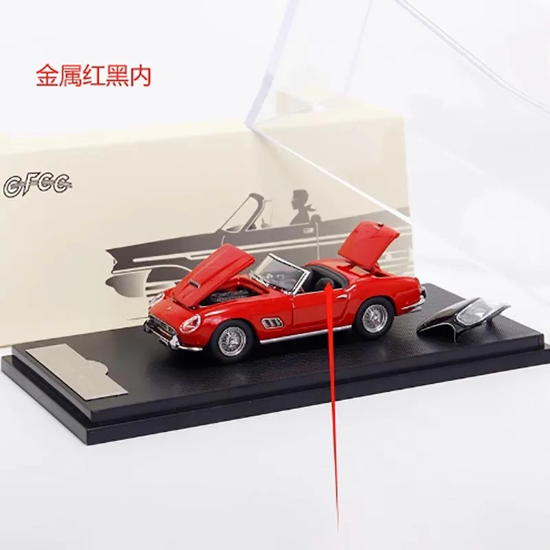 1960 Ferrari 250 GT 1/64 Scale Model 3 1960 Ferrari 250 GT 1/64 Scale Model - Image 3