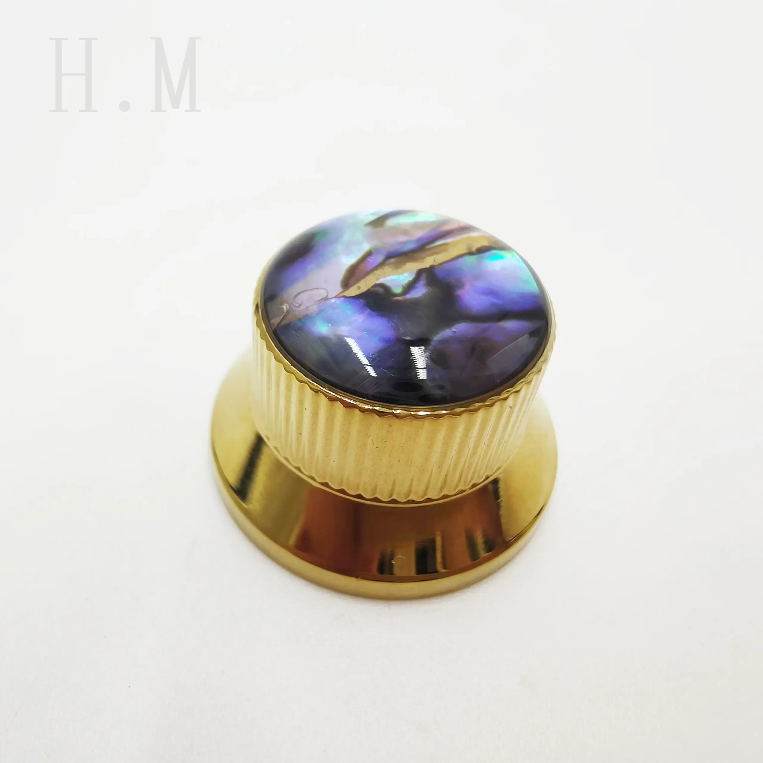 Abalone Shell Flying Saucer Guitar Knob 2 Abalone Shell Flying Saucer Guitar Knob - Image 2
