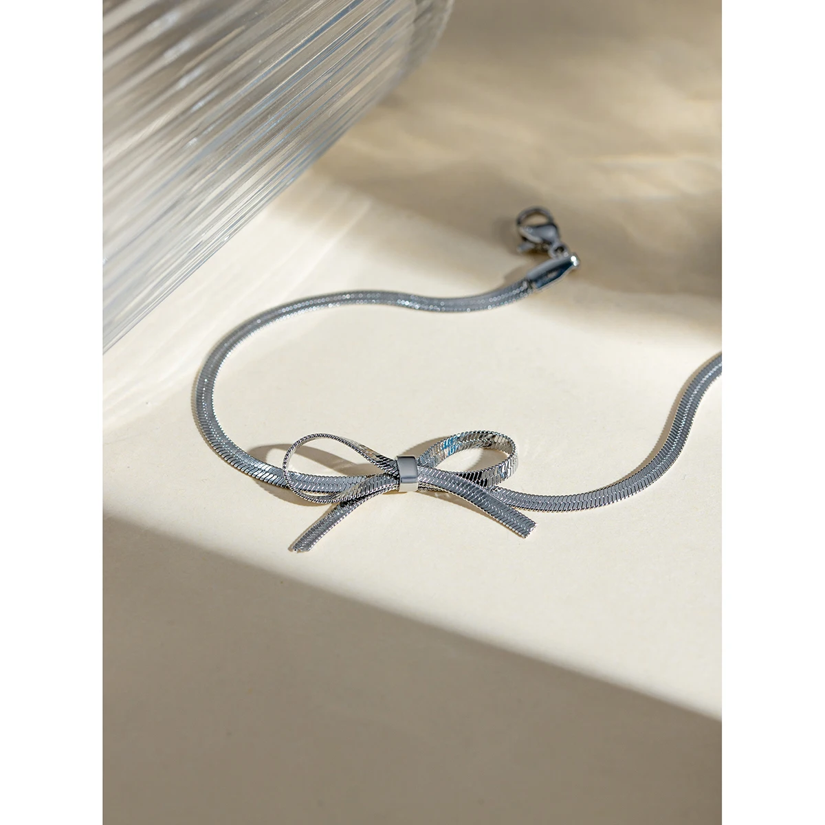 Stainless Steel Anklet with Bow Detail 4 Stainless Steel Anklet with Bow Detail - Image 4