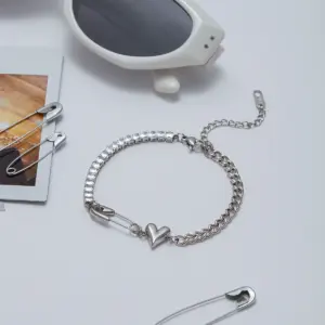 Stainless Steel Heart Bracelet Model JDB0204004-S 11 Sfc9855008cdf494c960f357f5d6b2954k