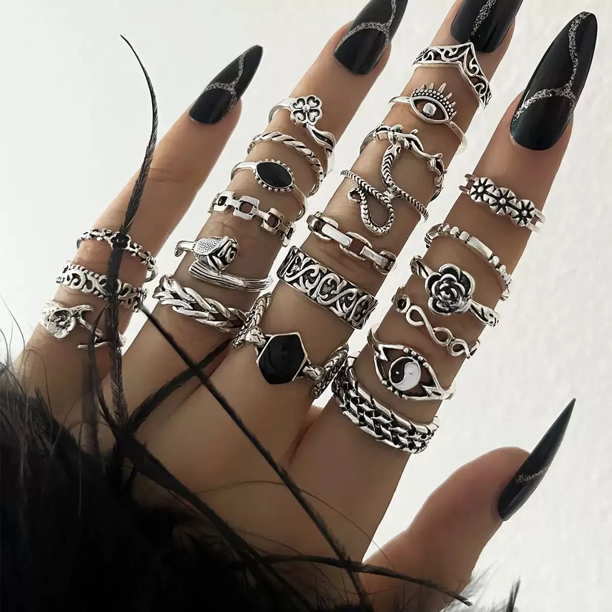 Skeleton Ghost Claw Ring Model J060102 7 Skeleton Ghost Claw Ring Model J060102 - Image 7