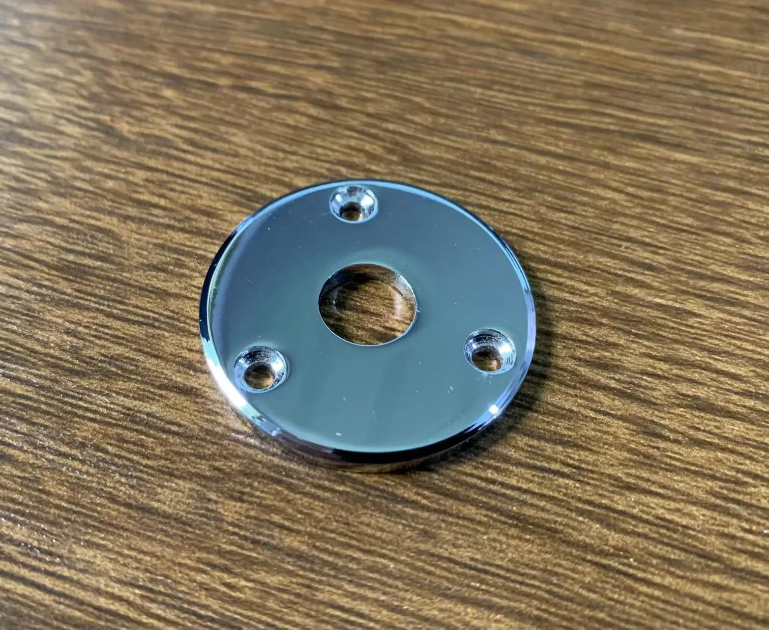 Round Metal Guitar & Bass Jack Plate in Chrome or Black 2 Round Metal Guitar & Bass Jack Plate in Chrome or Black - Image 2