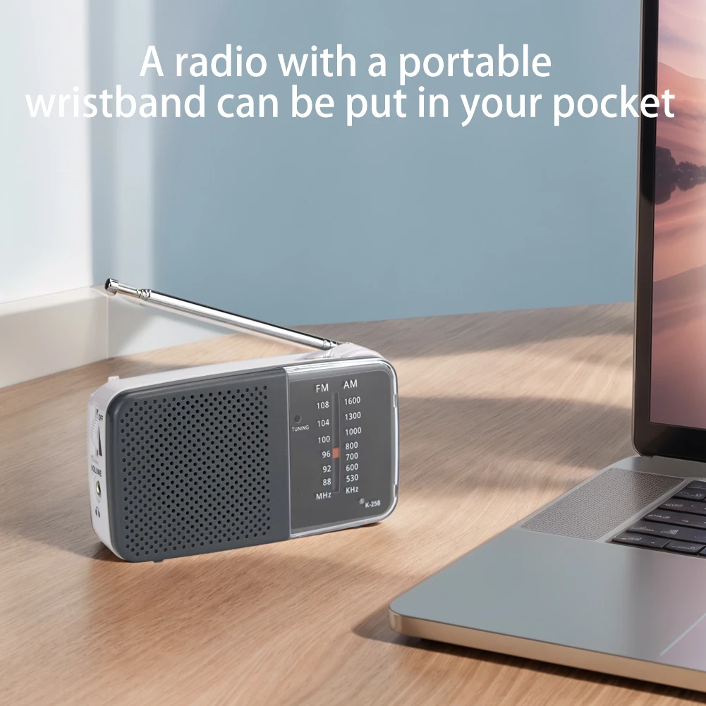 Portable AM/FM Radio with Retractable Antenna 4 Portable AM/FM Radio with Retractable Antenna - Image 4