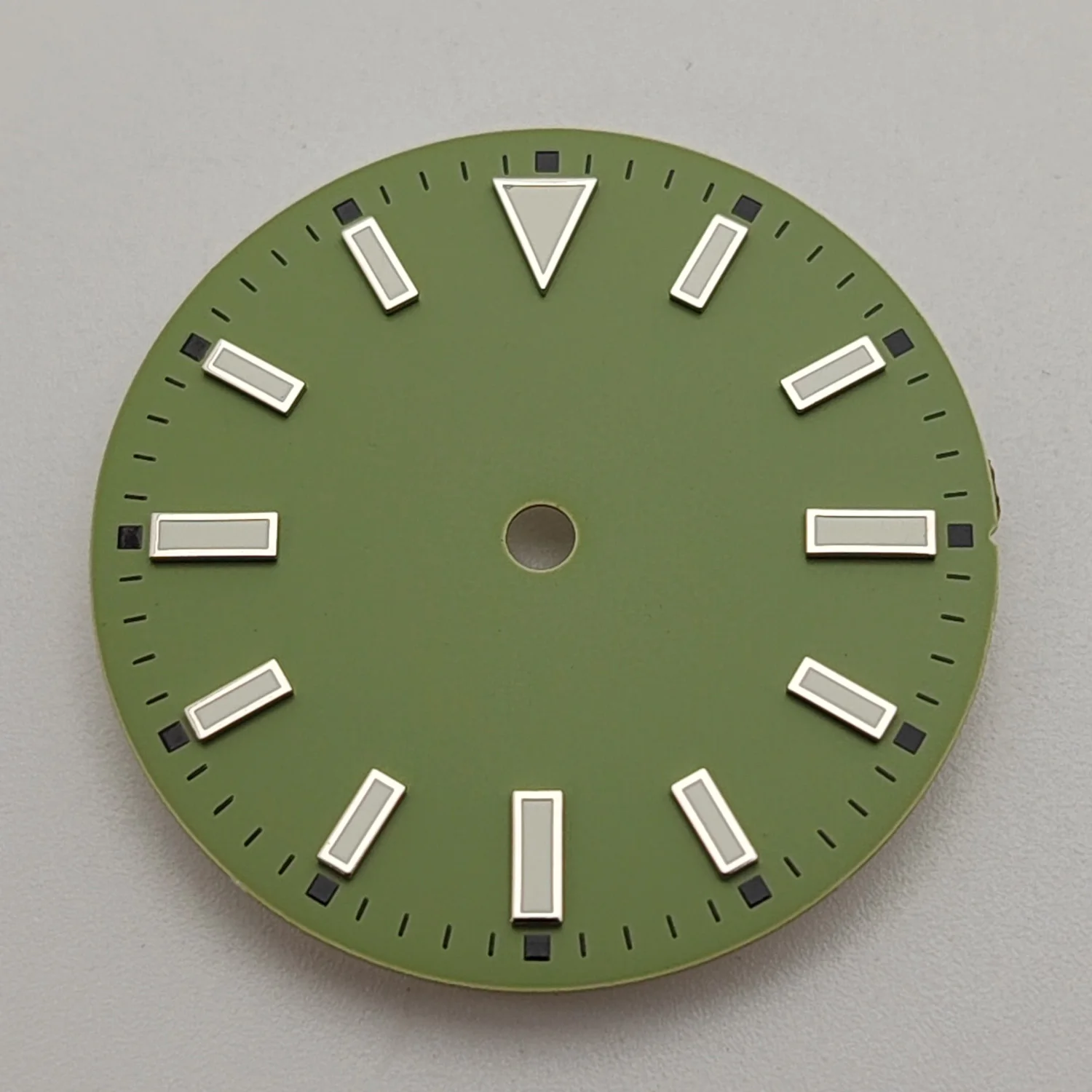 28.5mm Colorful Watch Dial for NH35/NH36/4R/8215 3 28.5mm Colorful Watch Dial for NH35/NH36/4R/8215 - Image 3