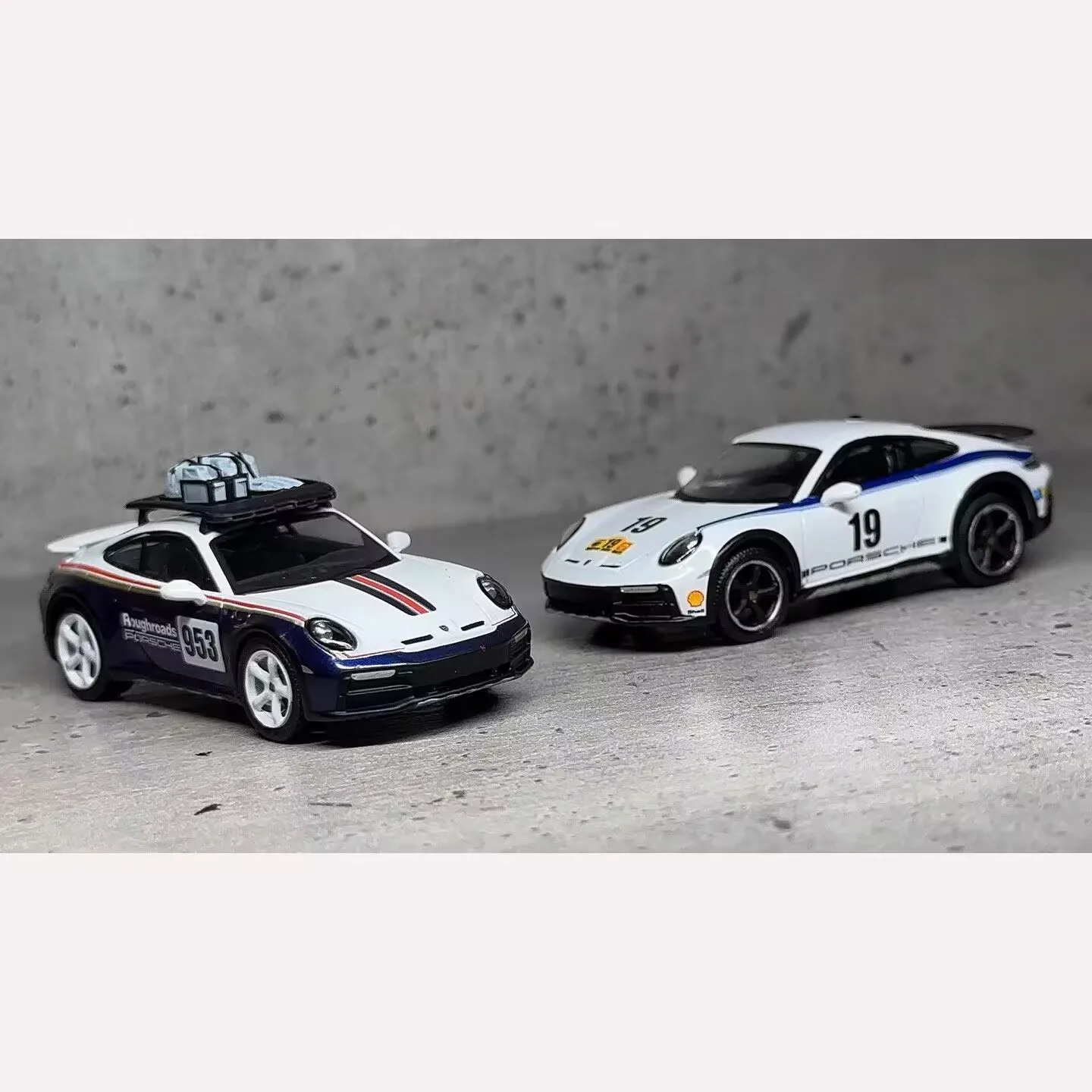 Porsche 911 GT1 1997 Diecast Model Set 6 Porsche 911 GT1 1997 Diecast Model Set - Image 6