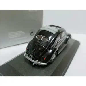 Vintage Alloy Car Model 1:43 Scale Ornament 7 Sfe1e9267378042e5a15eebaec9c8b15aQ