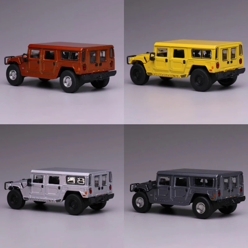 1/64 Scale Diecast Hummer H1 SUV Model by WELLY 3 1/64 Scale Diecast Hummer H1 SUV Model by WELLY - Image 3