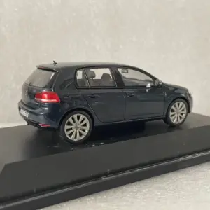 Sfe61d863c6cd4c16a24341be39ad521fU