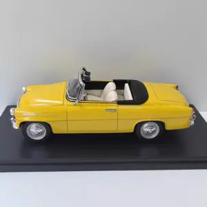 Vibrant Yellow Skoda Felicia Convertib 1:24 Diecast Model 11 Sff6c95ea977d4ac2850479ec6ffcd5e9j