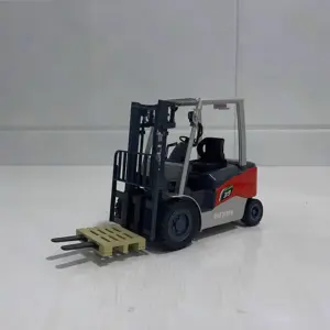 1:18 Scale Diecast Forklift Model for Collectors 6 Sffaa45eb60cd423bbea253e38515a79cA