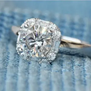 Elegant Sterling Silver Engagement Ring with Cubic Zirconia 5 Sffc1f1a6660544f48de226943e49f63eZ