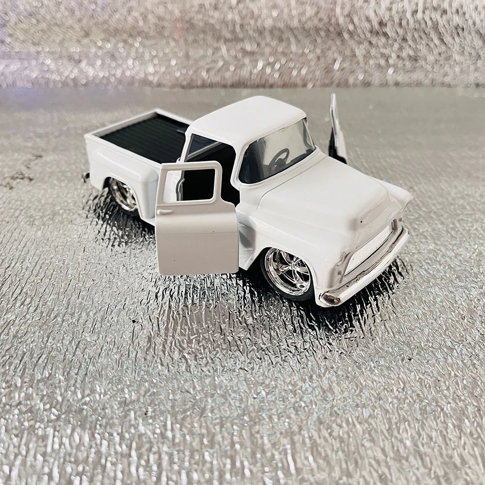 1955 Chevrolet Pickup Truck Model 1:32 Scale 5 1955 Chevrolet Pickup Truck Model 1:32 Scale - Image 5