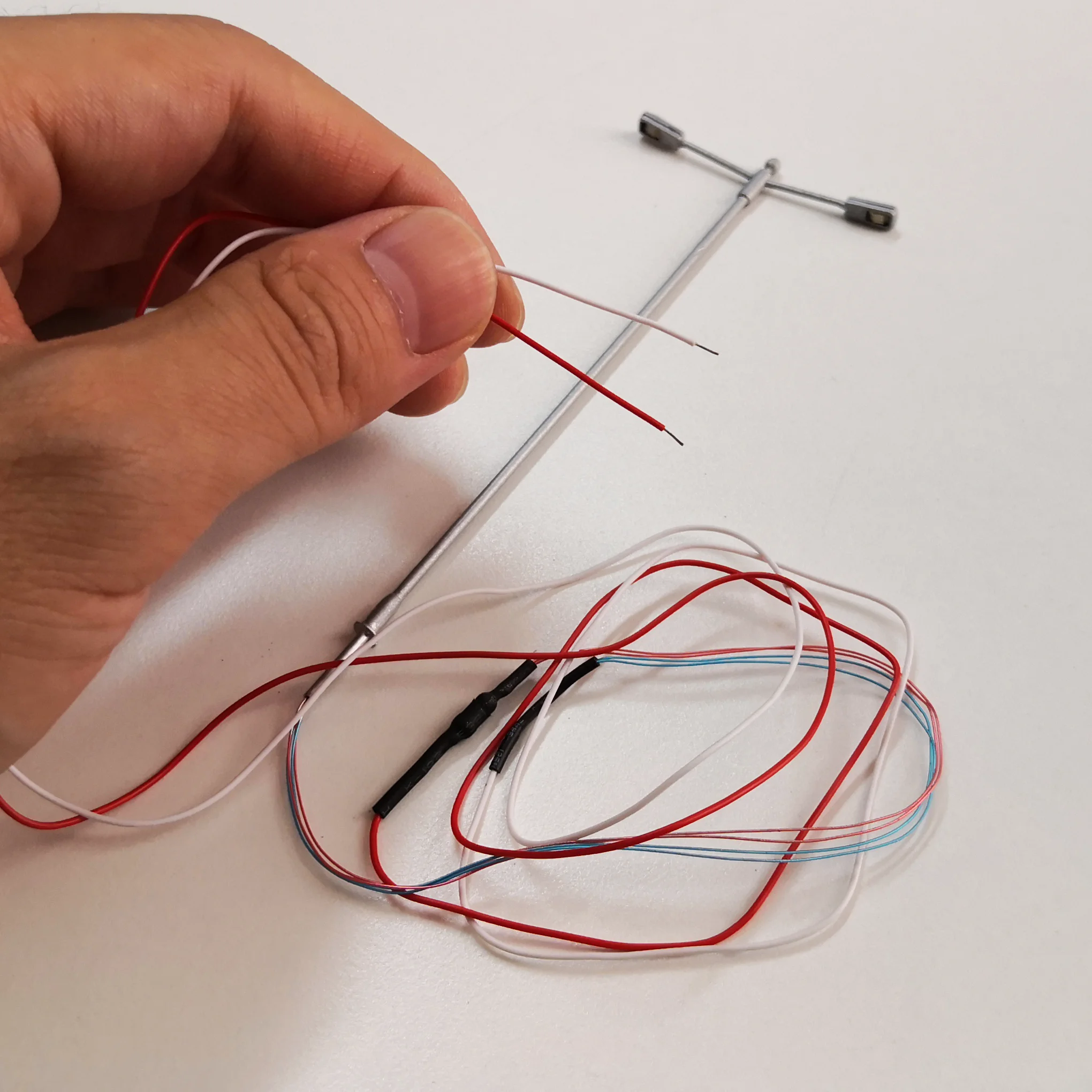 Modern Miniature Street Lights for Model Layouts 5 Modern Miniature Street Lights for Model Layouts - Image 5