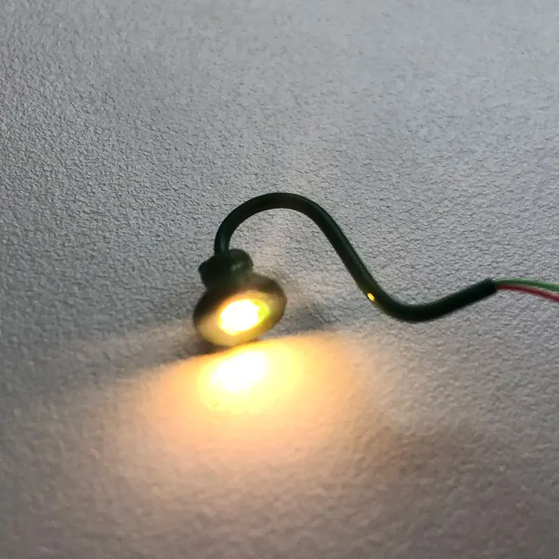 Vintage HO Scale Wall-Mounted Street Lamps (5 Pieces) 5 Vintage HO Scale Wall-Mounted Street Lamps (5 Pieces) - Image 5