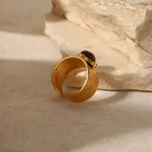 Stainless Steel Women's Wide Tiger's Eye Ring 10 Ua6544f76ec0a4a2c9f1fe3fd114943caZ