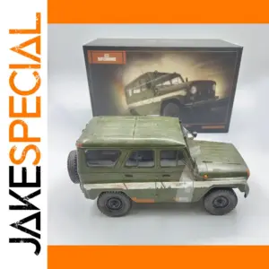 Rugged Green Land Rover Defender Diecast Model