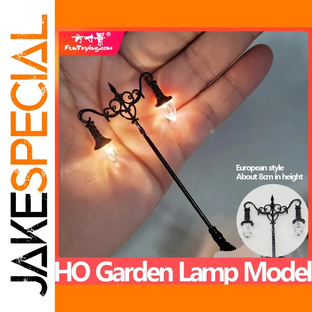 European-Style Miniature Garden Lamp for Dioramas 1 European-Style Miniature Garden Lamp for Dioramas
