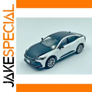 1:30 Scale Alloy Car Model in White