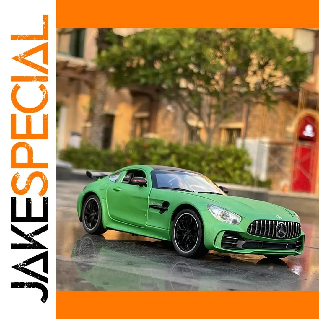 Green Mercedes Benz AMG GTR 1:24 Diecast Model 1 Green Mercedes Benz AMG GTR 1:24 Diecast Model