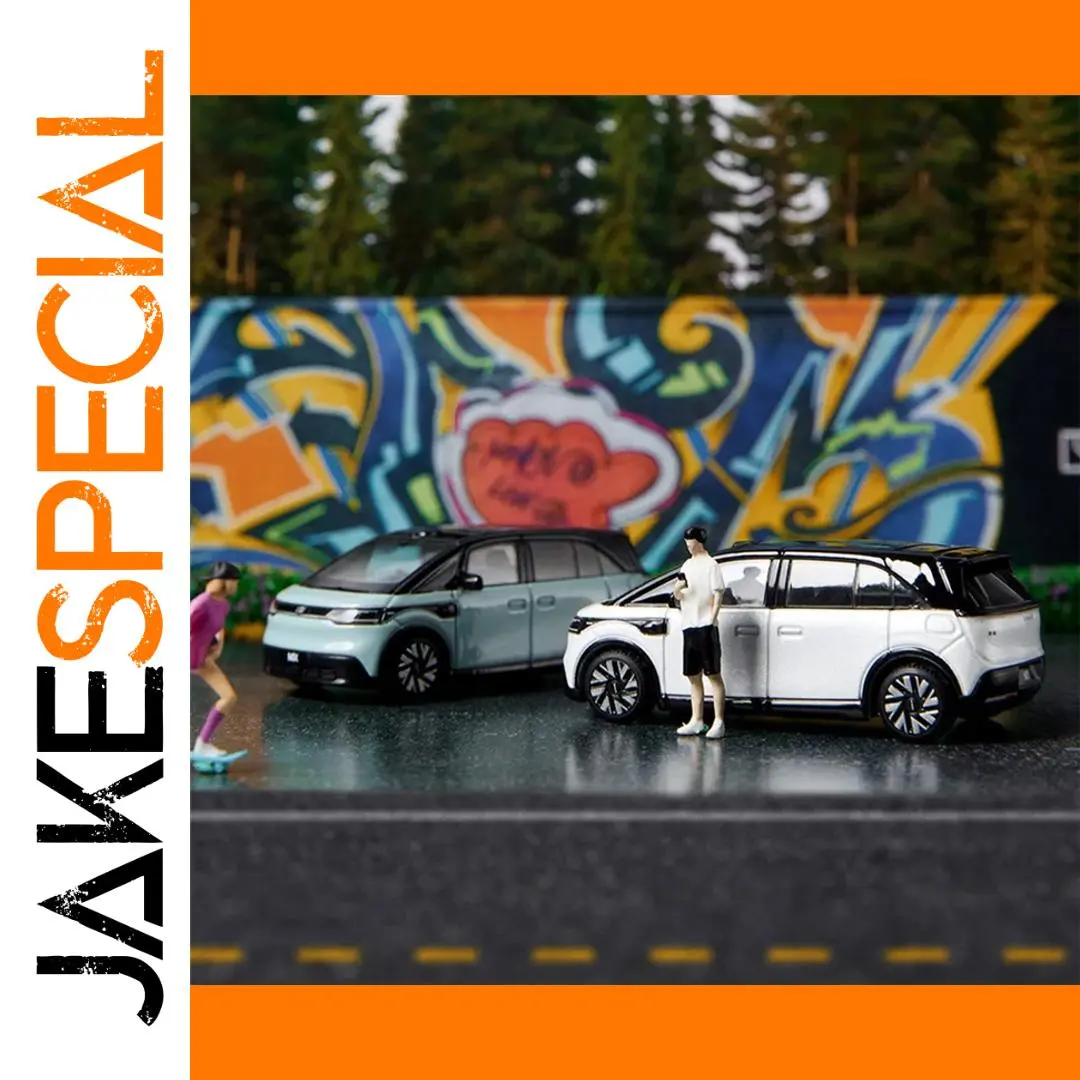 ZEEKR 007 7X SUV Diecast Model 1:64 Scale 1 ZEEKR 007 7X SUV Diecast Model 1:64 Scale