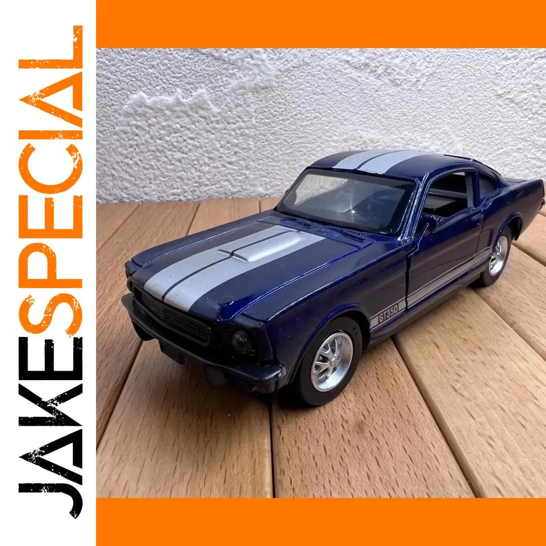 Flawed 1:32 Scale Ford Mustang Shelby GT350 Model 1 Flawed 1:32 Scale Ford Mustang Shelby GT350 Model