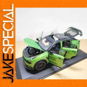 Geely Lynk & Co 05+ 1:18 Diecast Model Green
