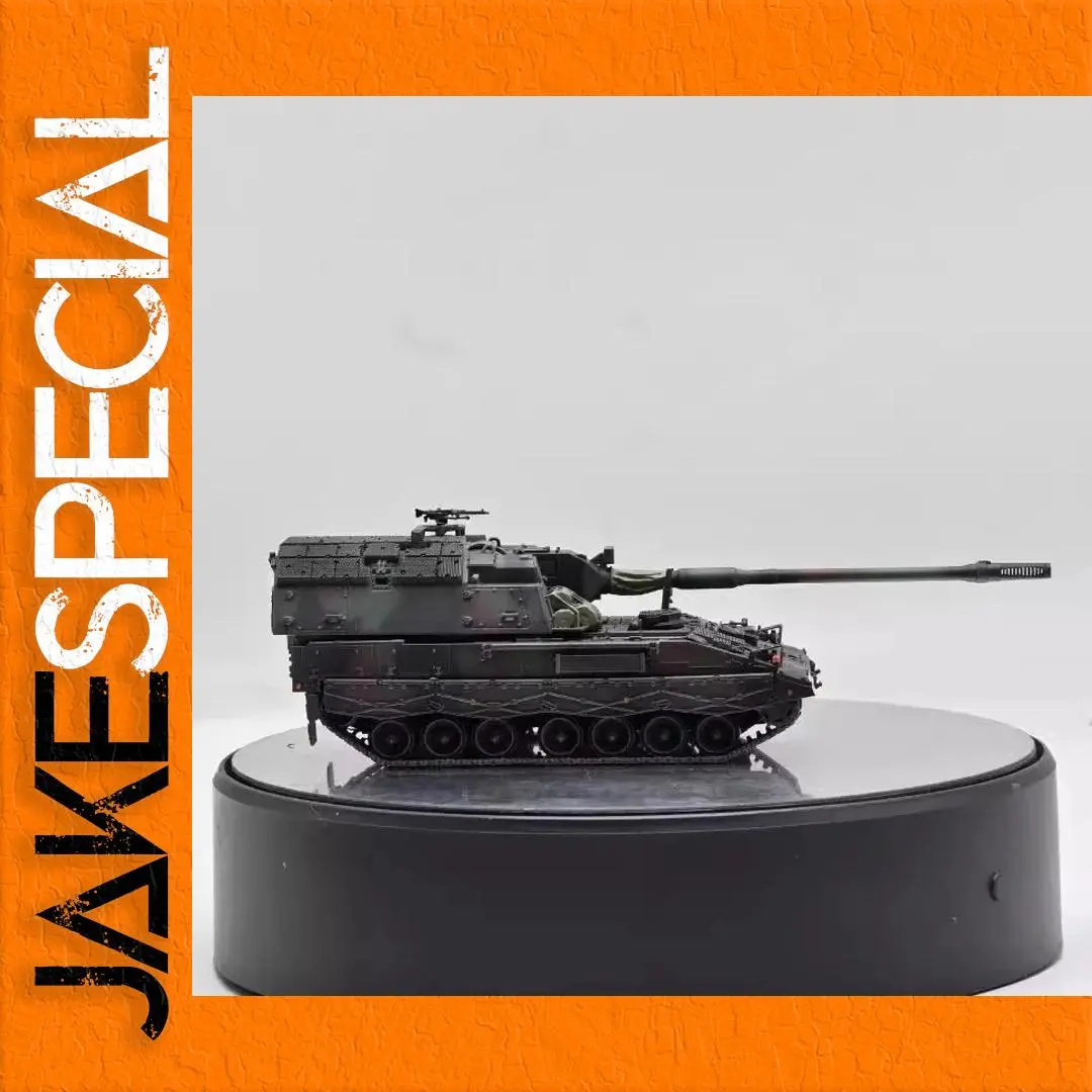1/72 Scale PZH2000 Tank Model for Display 1 1/72 Scale PZH2000 Tank Model for Display