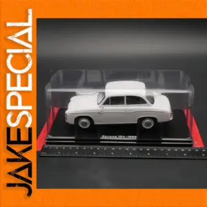 1970s Syrena 104 1:24 Diecast Model Car