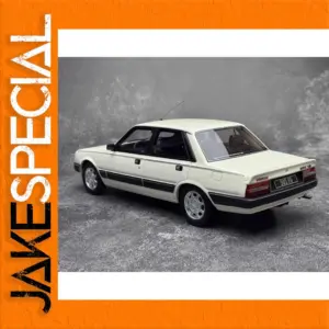 1989 V6 505 Resin Model Car Collectible