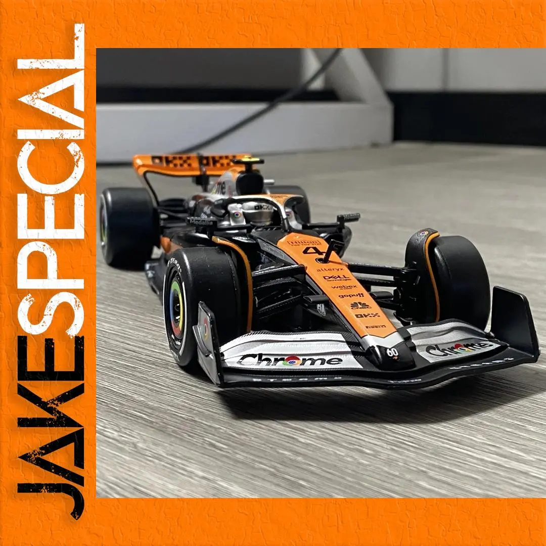 1:24 McLaren MCL60 F1 Diecast Model 1 1:24 McLaren MCL60 F1 Diecast Model