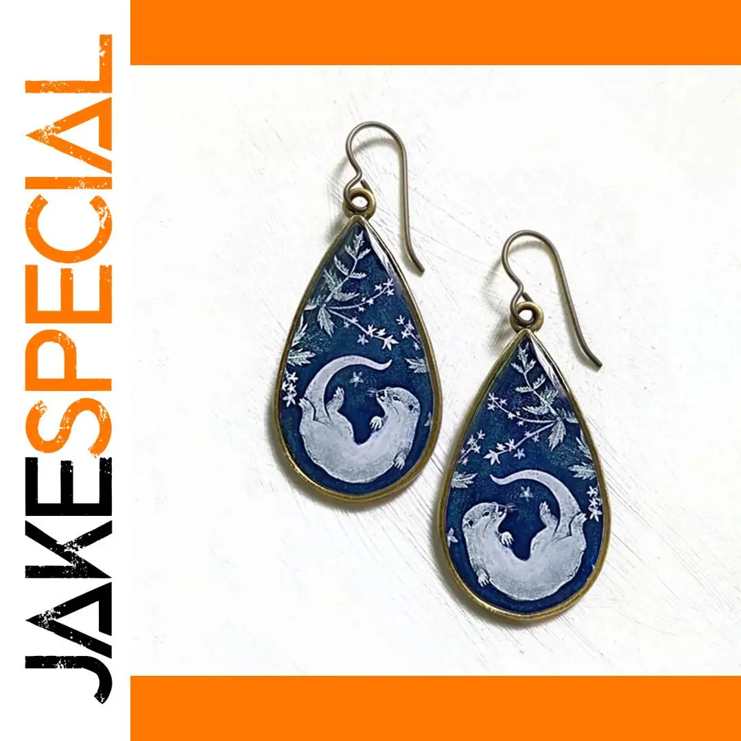 Vintage Water Droplet Earrings with Animal Motifs 1 Vintage Water Droplet Earrings with Animal Motifs