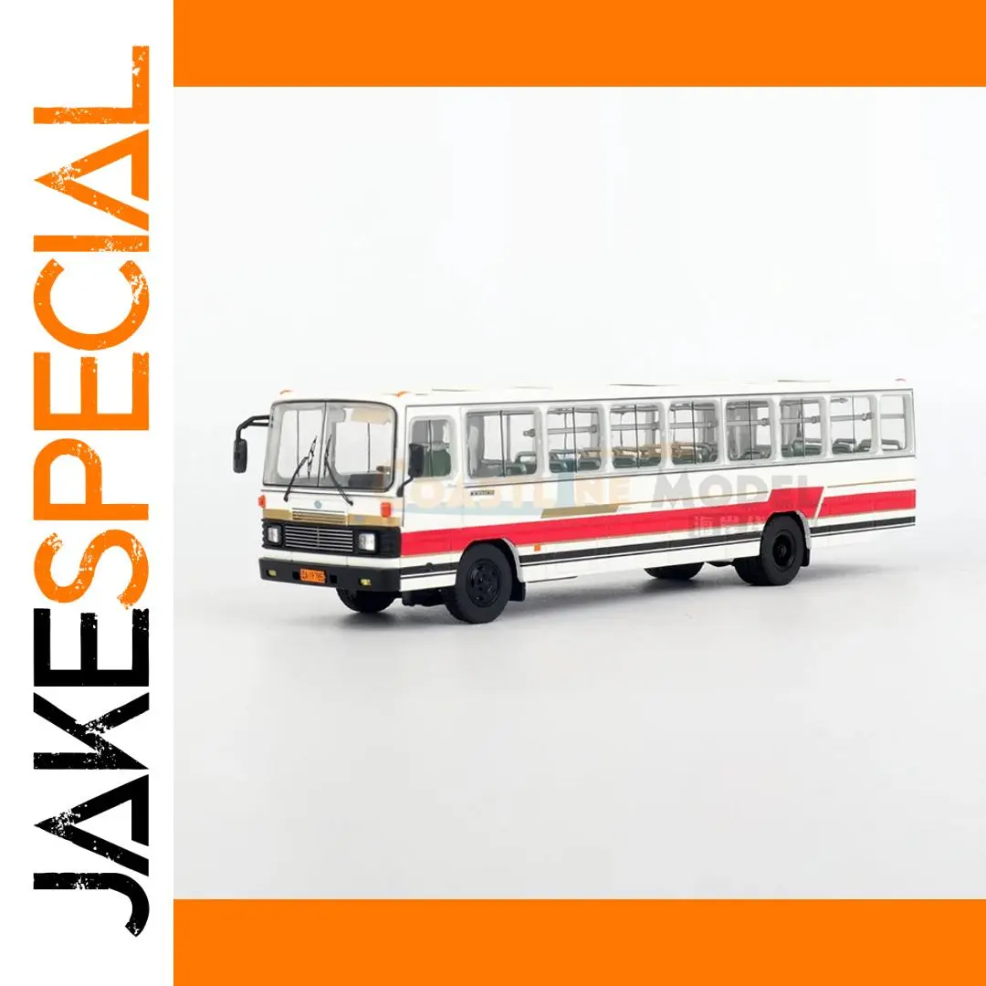 1:64 Scale Diecast City Bus Model 1 1:64 Scale Diecast City Bus Model