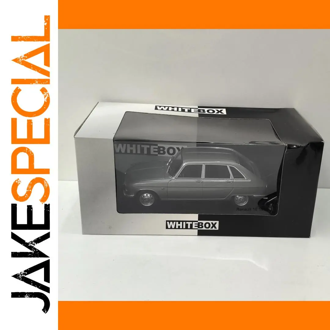 Vintage 1965 Renault 16 Diecast Model 1/24 Scale 1 Vintage 1965 Renault 16 Diecast Model 1/24 Scale