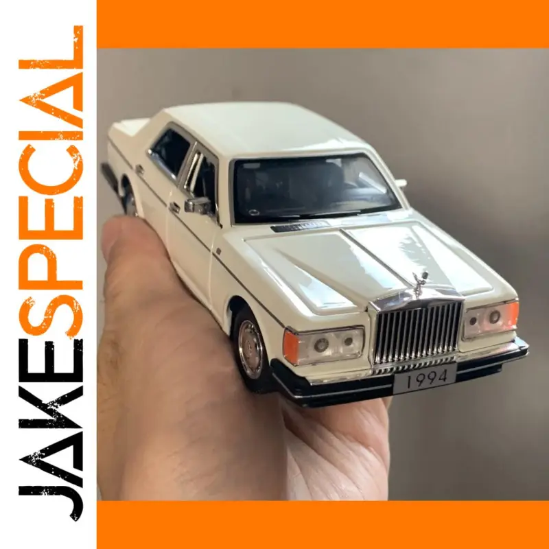 Discover the Elegance of the 1:32 Scale Diecast Rolls Royce Silver Spur Model 1 e34d3b42edbc4dcf925b4064 product image