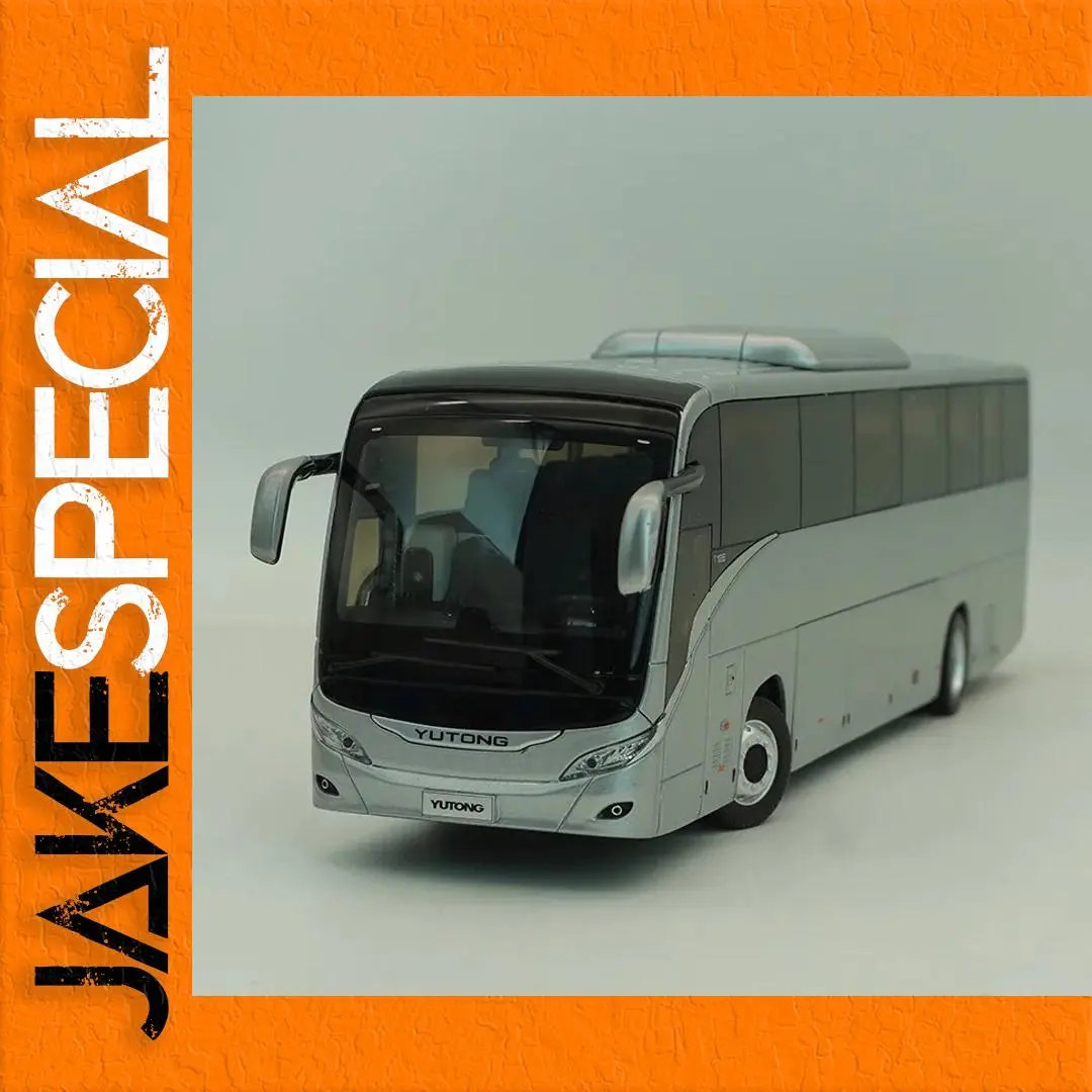 Yutong T12E Scale Model Bus 1:42 1 Yutong T12E Scale Model Bus 1:42