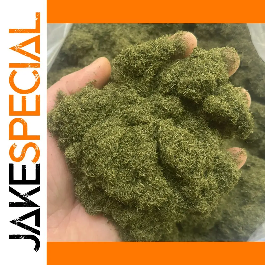 Lush Green Model Grass Powder for Dioramas 1 Lush Green Model Grass Powder for Dioramas