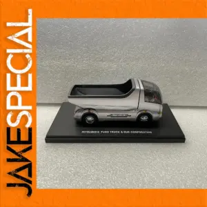 1:43 Mitsubishi Fuso Canter Model Replica
